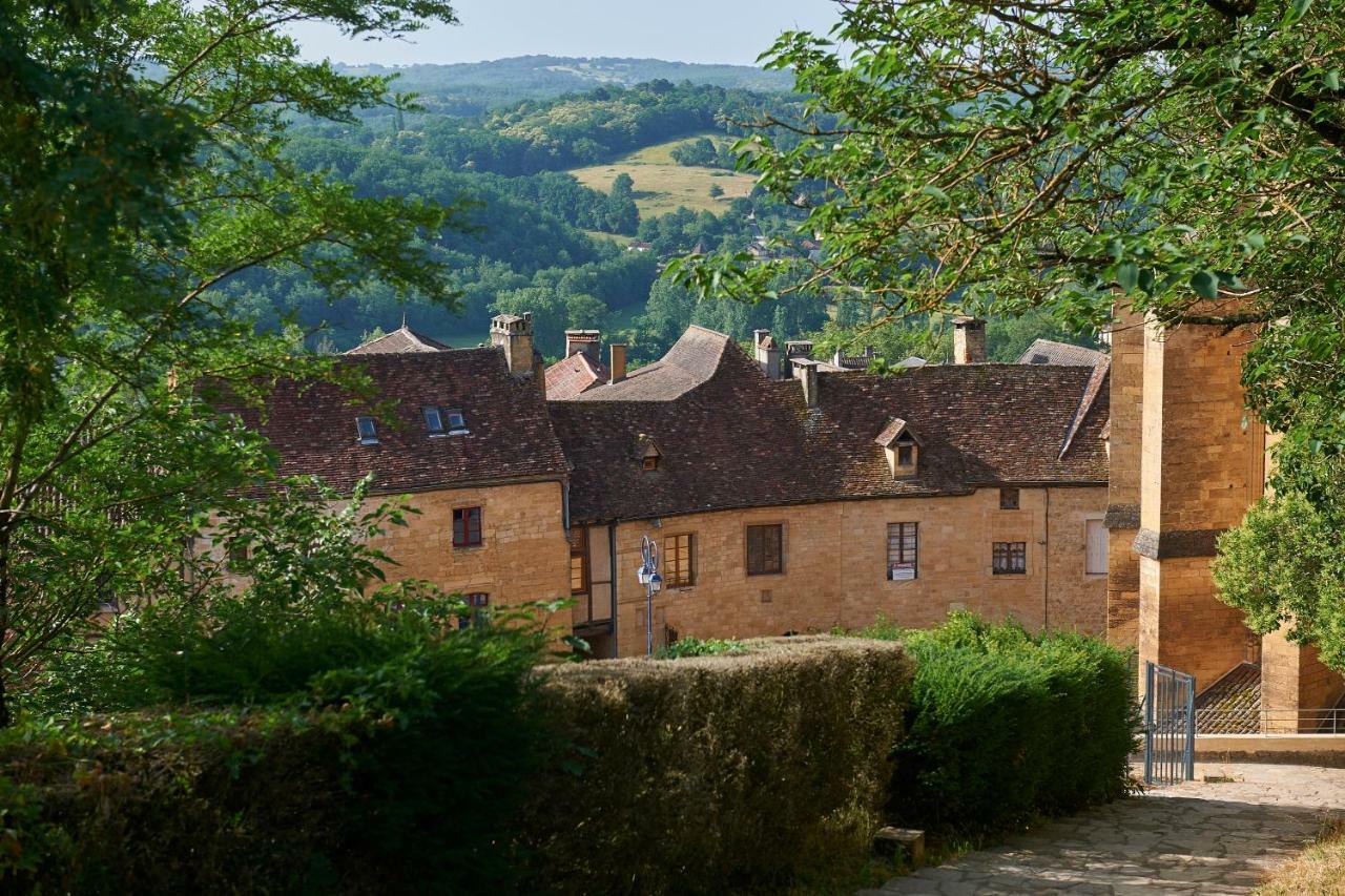 Village De Montmarsis Gourdon-en-quercy Dış mekan fotoğraf