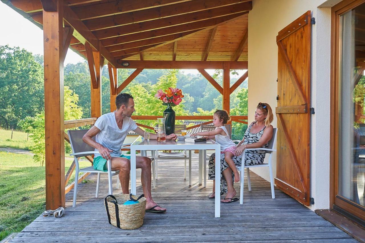 Village De Montmarsis Gourdon-en-quercy Dış mekan fotoğraf